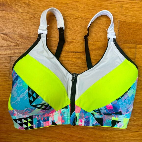 Victoria's Secret Incredible Reflective Sports Bra Asst Colors size 32dd - Picture 1 of 6